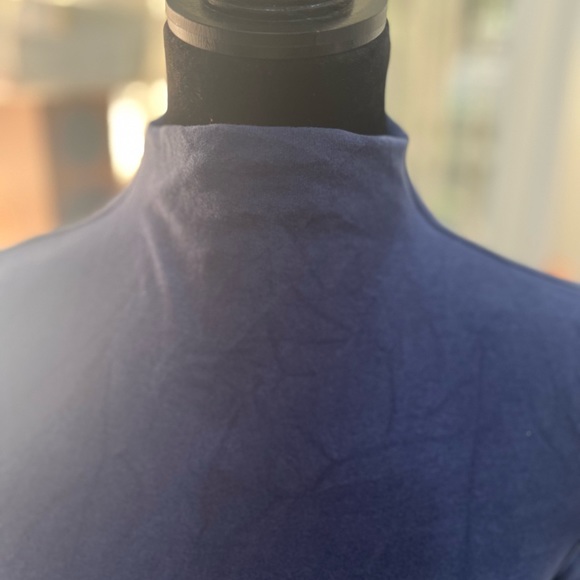 OGL Thermal Brushed Mock Neck Crop Top - Picture 7 of 8